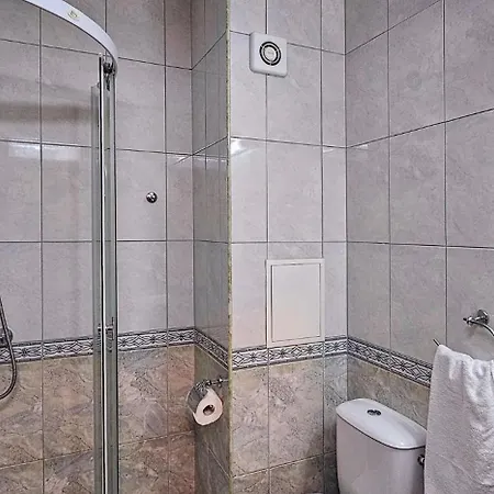 公寓 Karolina Vacation Apartments 阳光海滩